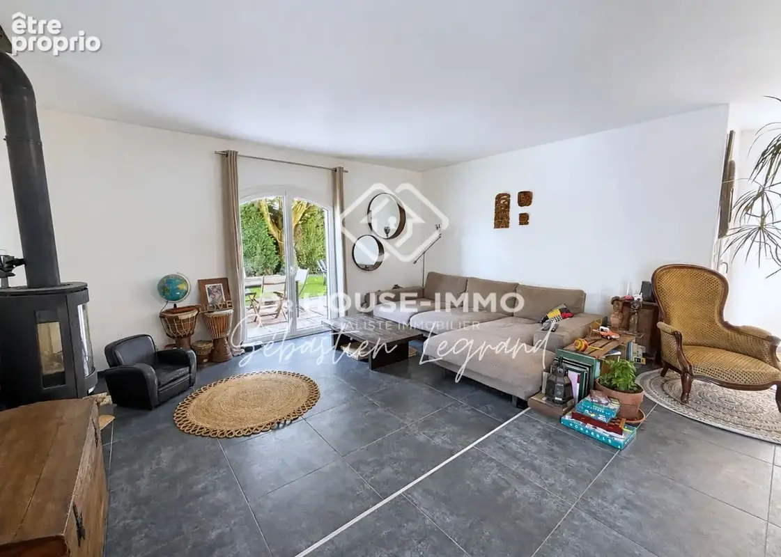 Maison 141 m² à Saint-Aubin-De-Medoc  - photo 2
