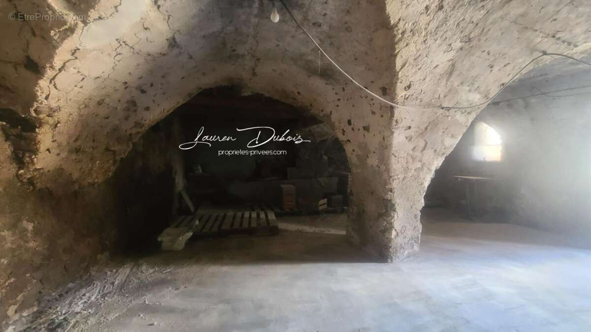 Maison à LA MOTTE-DU-CAIRE