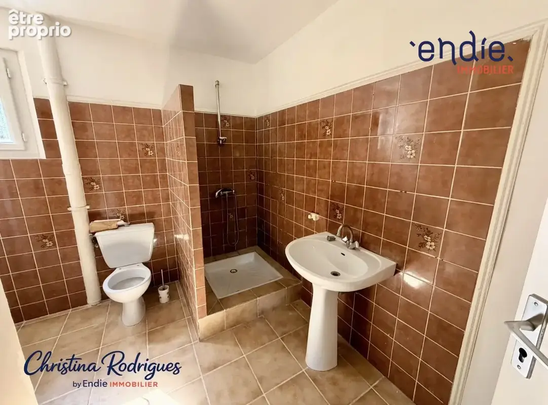 Maison 7 pièces 162 m² à vendre à Lorgues (83510) - photo 9