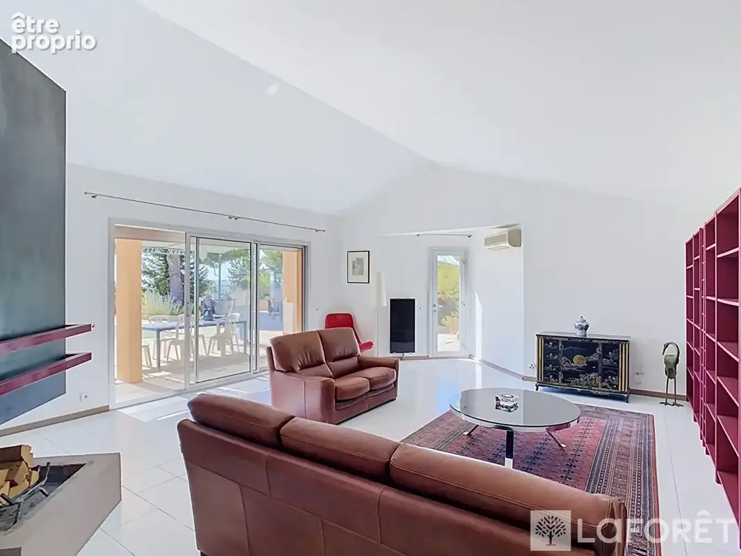 Maison Vitrolles 7 pièce(s) 216 m2 - photo 5