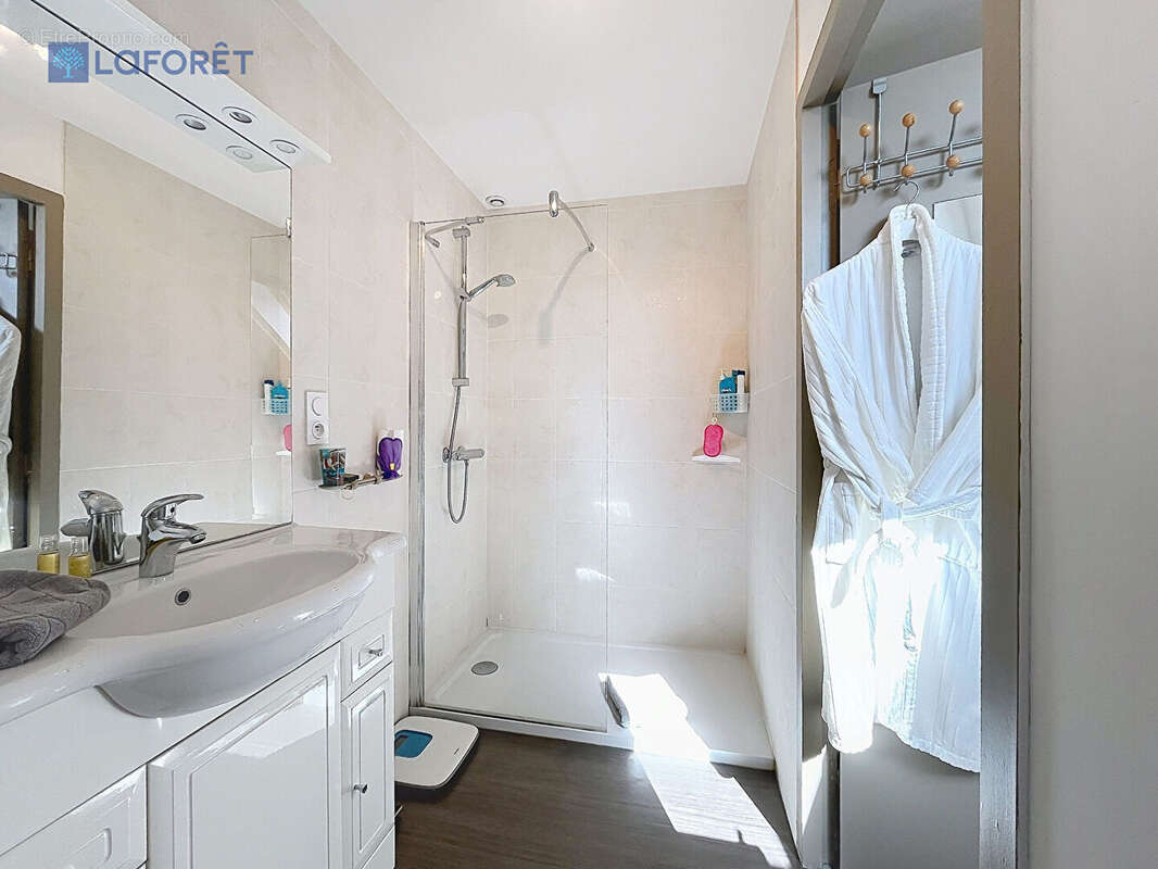 BIGNAN - Maison 240m², 4 suites parentales - photo 8