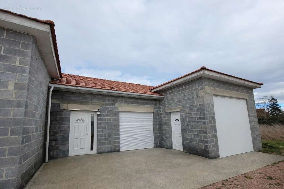 Maison à SAINT-POURCAIN-SUR-SIOULE