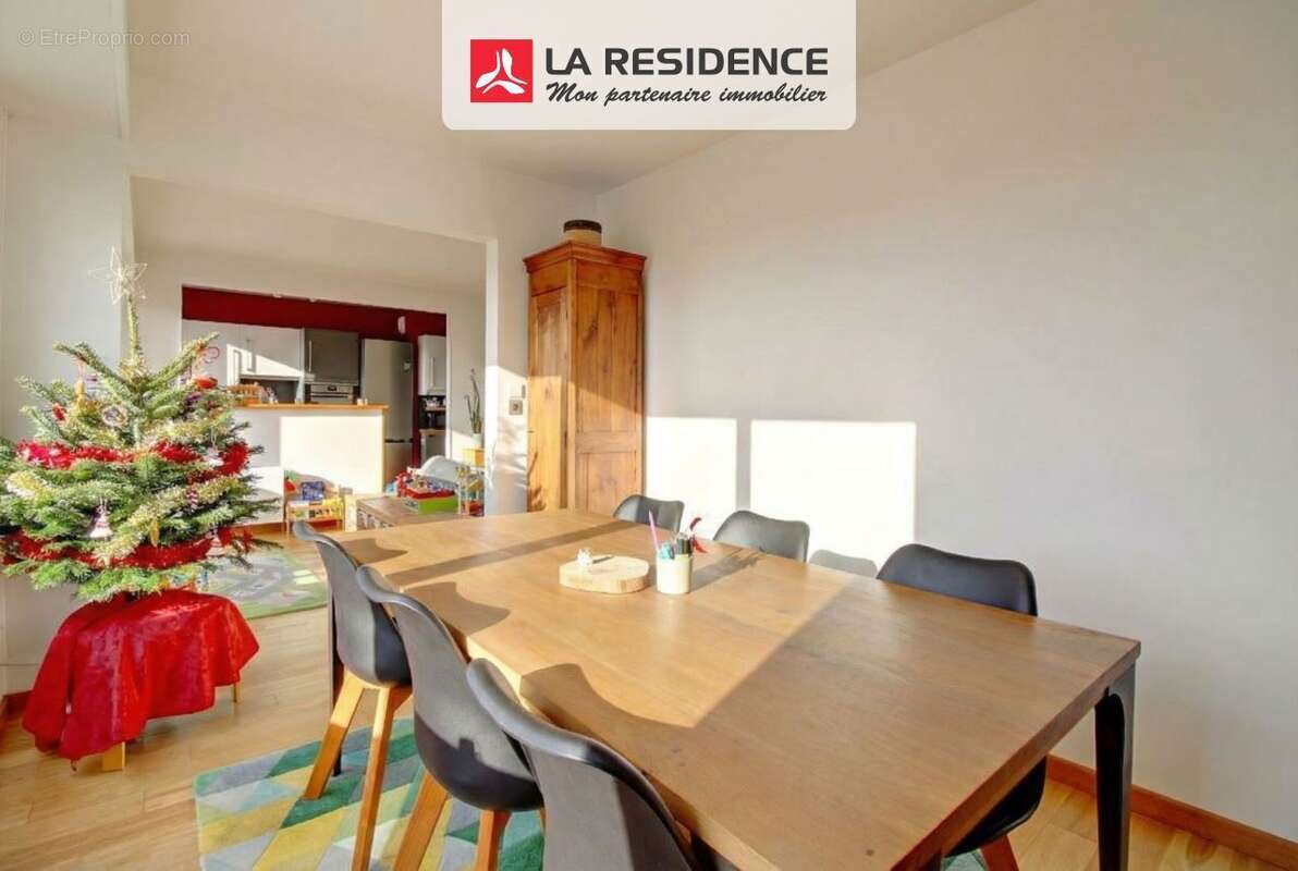 Appartement à POISSY
