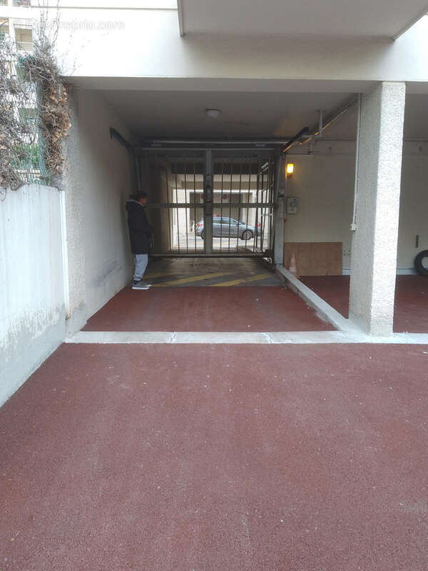 Parking à NICE
