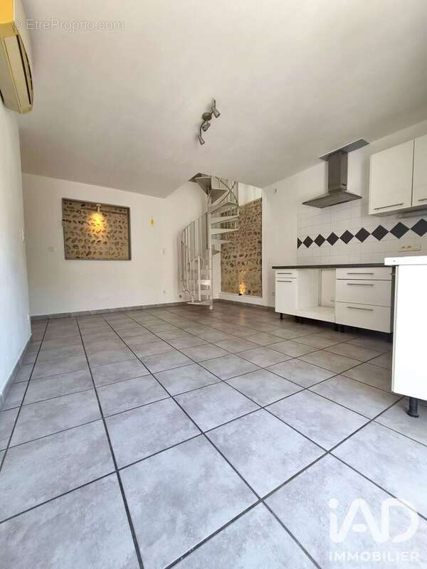 Maison 45 m² à Pia  - photo 4