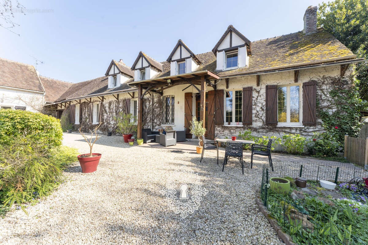 Maison à PERCENEIGE