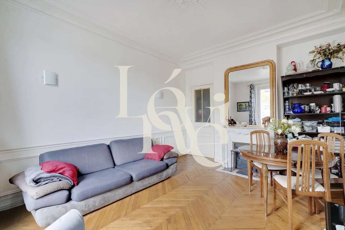 Appartement à PARIS-13E