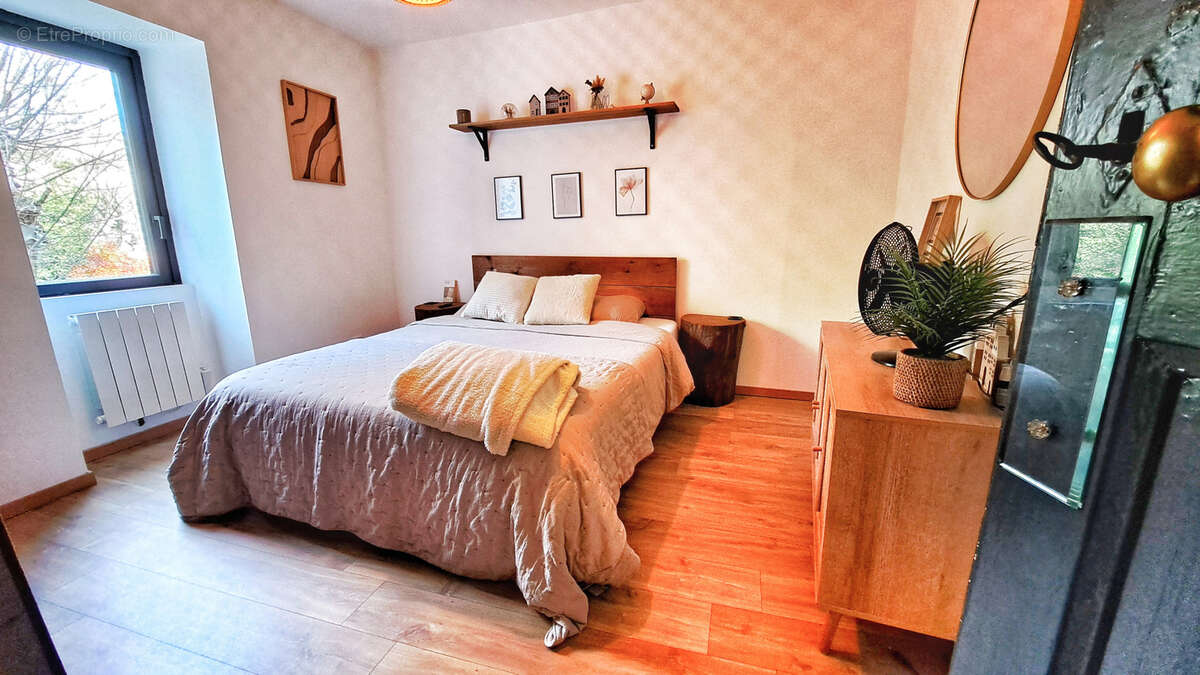 Maison à SAINT-MARTIN-DE-LONDRES