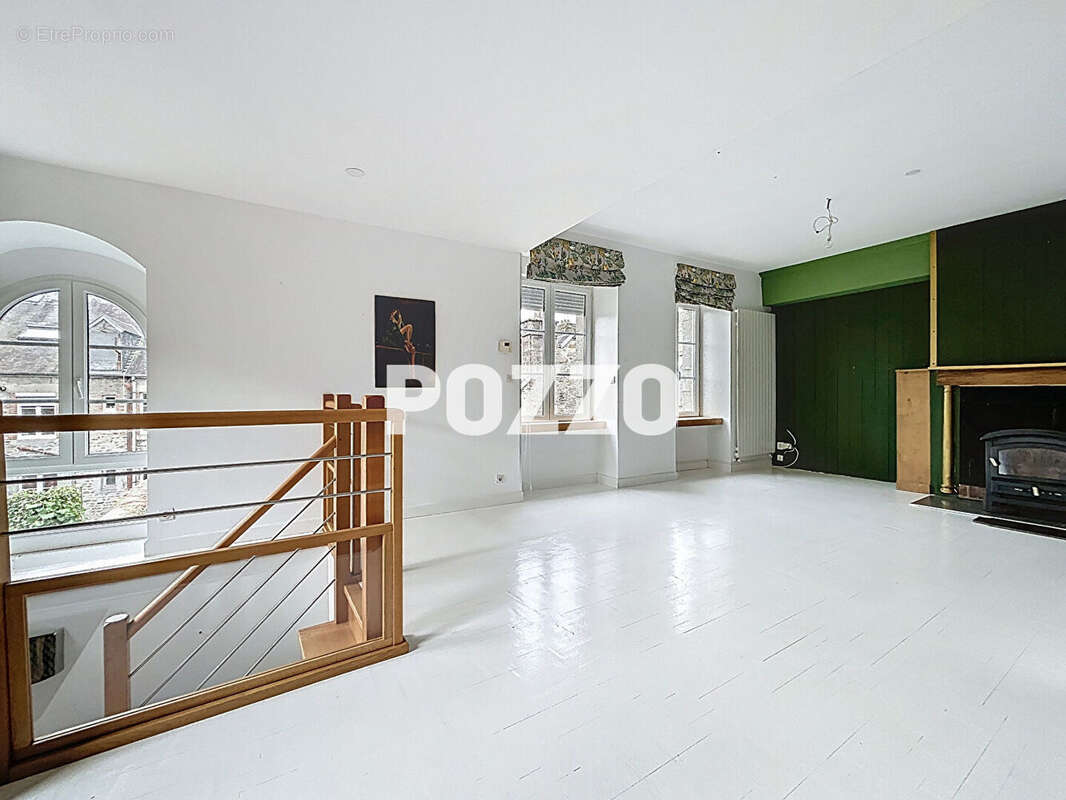 Maison à VILLEDIEU-LES-POELES