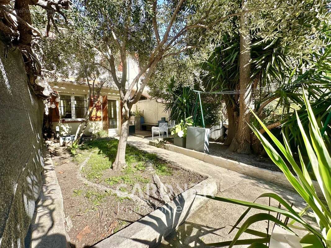 Maison à MARSEILLE-10E