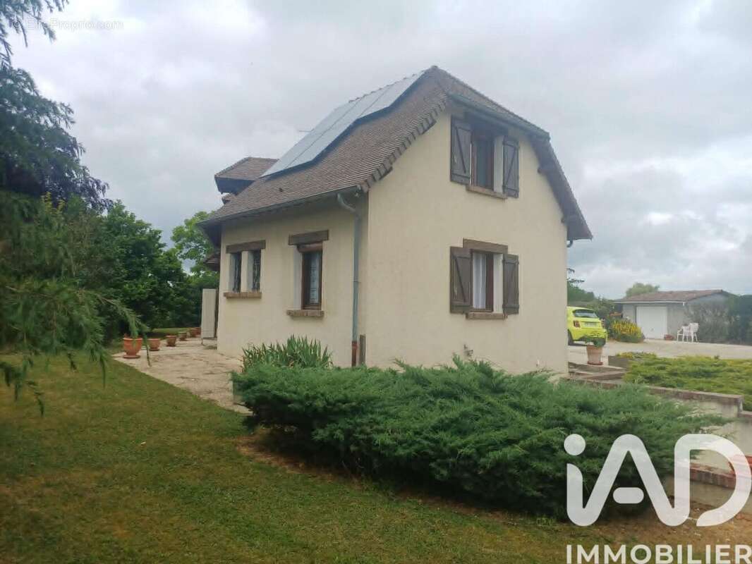 Photo 4 - Maison à CHAUMESNIL