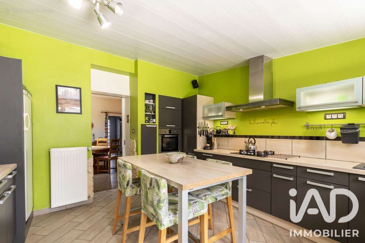 Maison 103 m² à Cholet  - photo 2