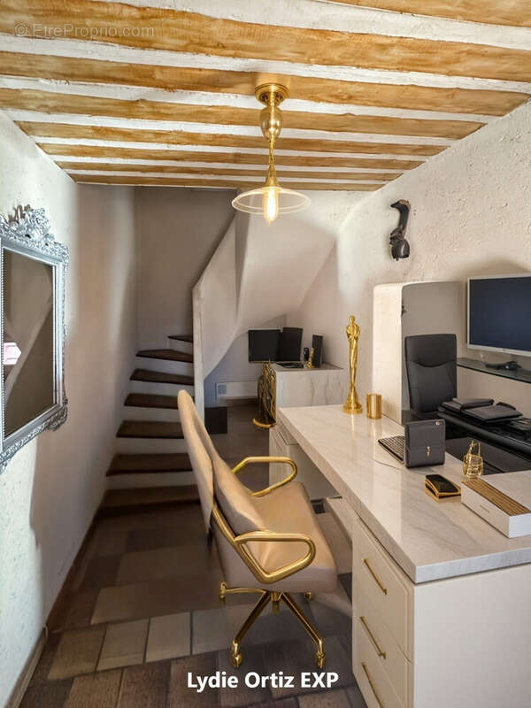 entree du mas - Maison à LAMBESC