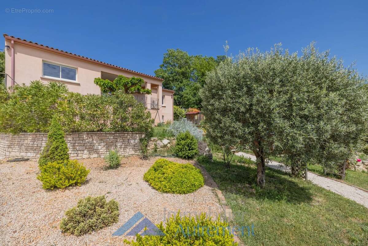 Maison à MANOSQUE
