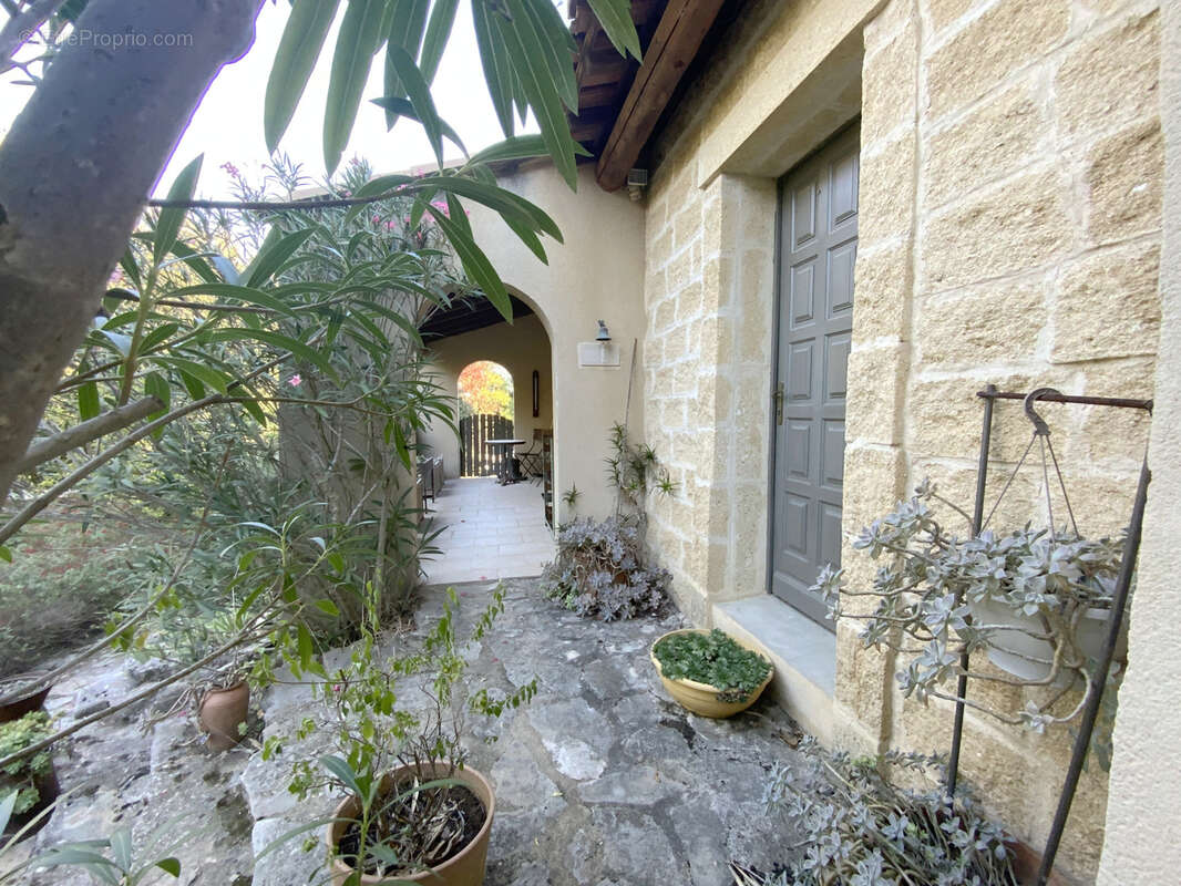 Maison à UZES