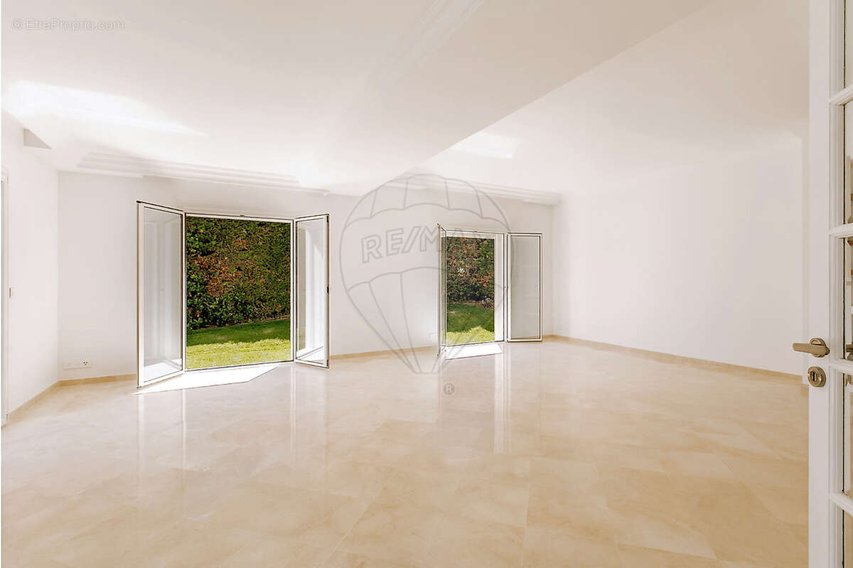 Maison à ANTIBES