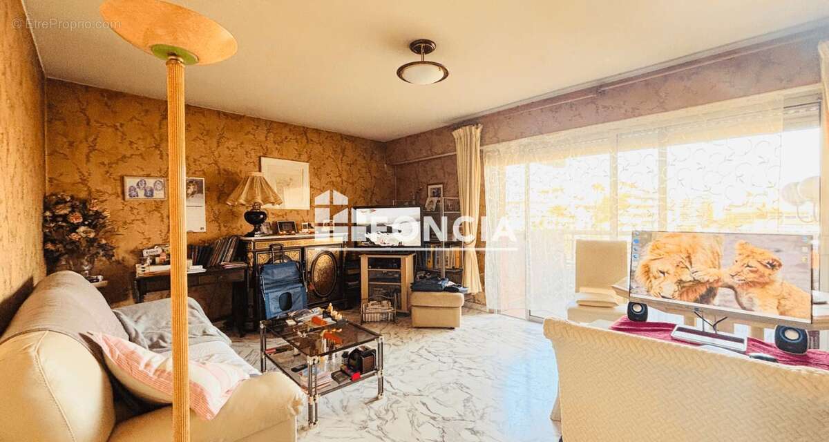 Appartement à CAGNES-SUR-MER