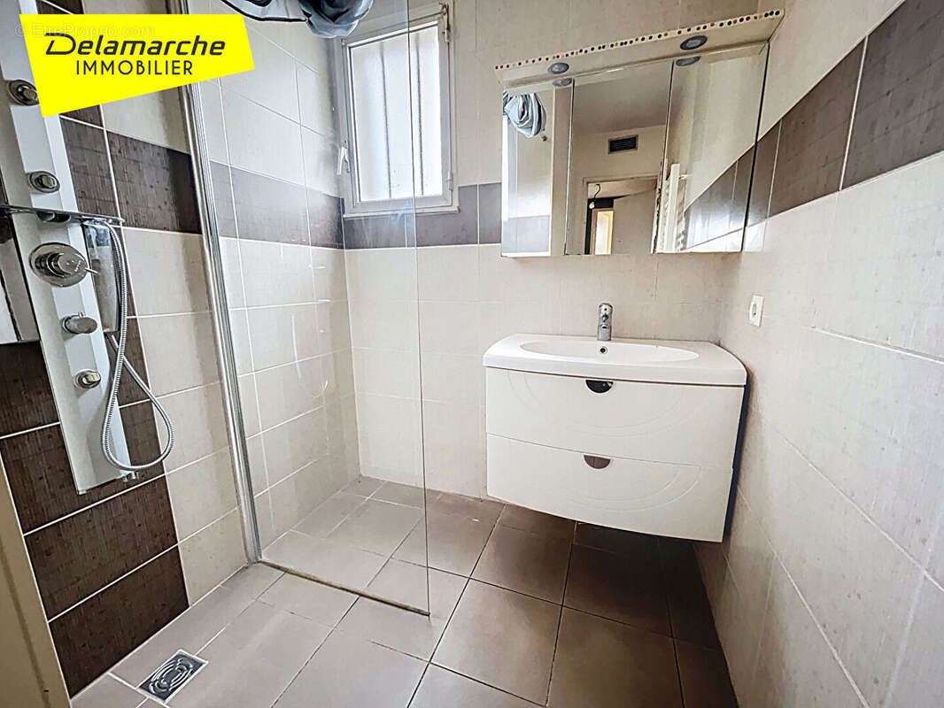 Maison à ISIGNY-LE-BUAT