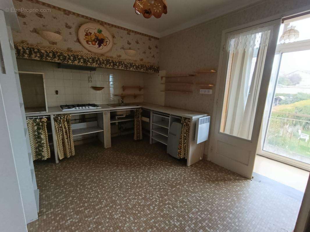 Proche toutes commodites, bel environnement - photo 11