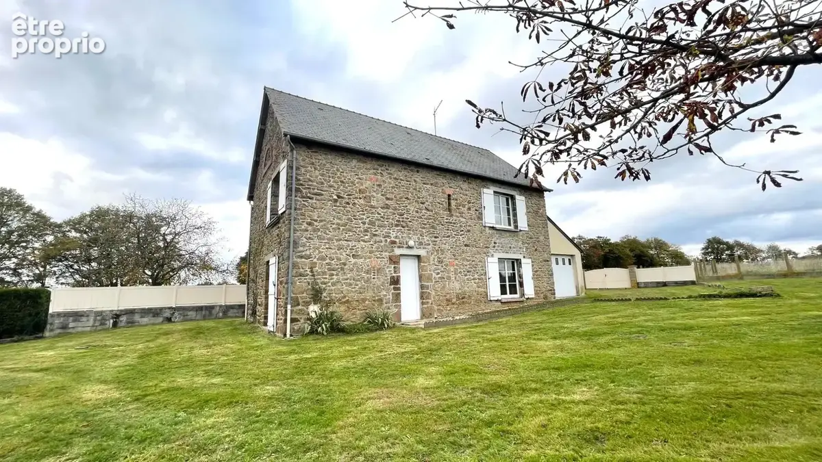 Maison 6 pièces 121 m² à vendre à Saint-Fraimbault-De-Prieres (53300) - photo 2