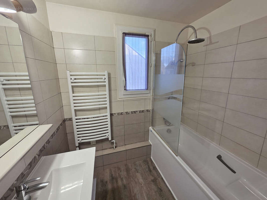 Maison à BERNES-SUR-OISE