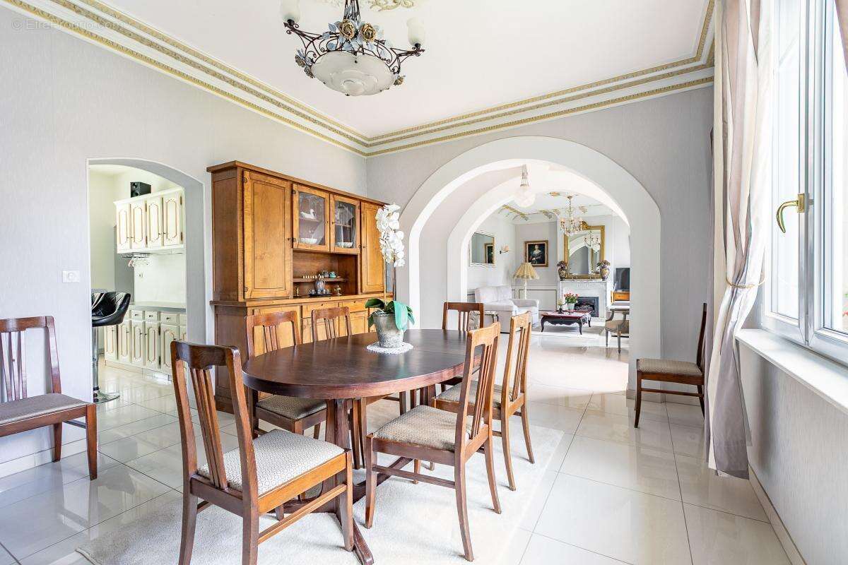 Maison à CONDREN