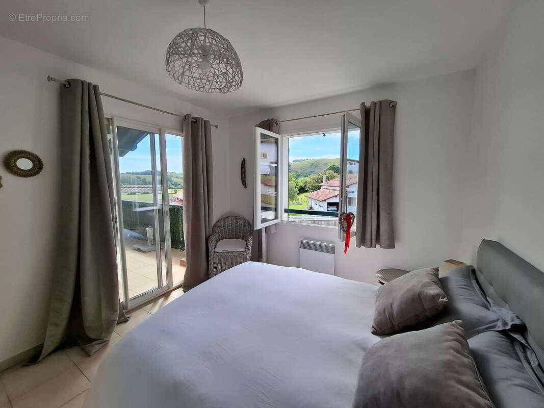 Appartement à SAINT-PEE-SUR-NIVELLE