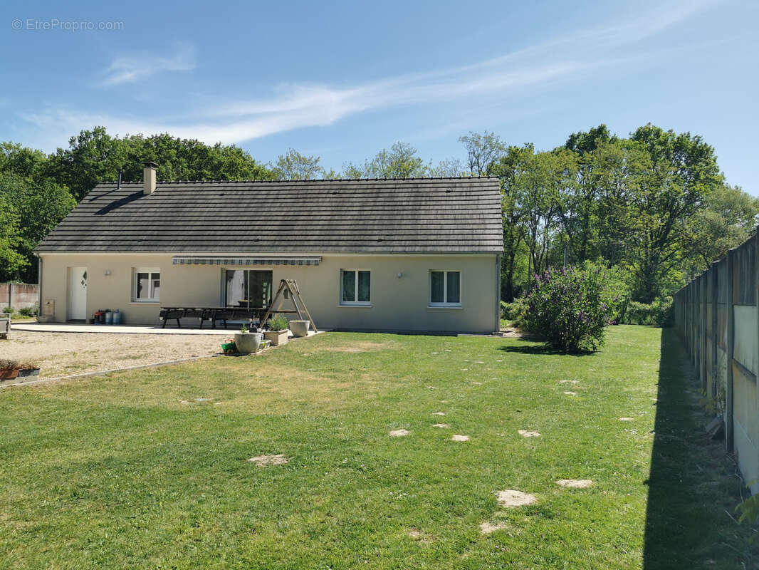 Maison à LOREUX