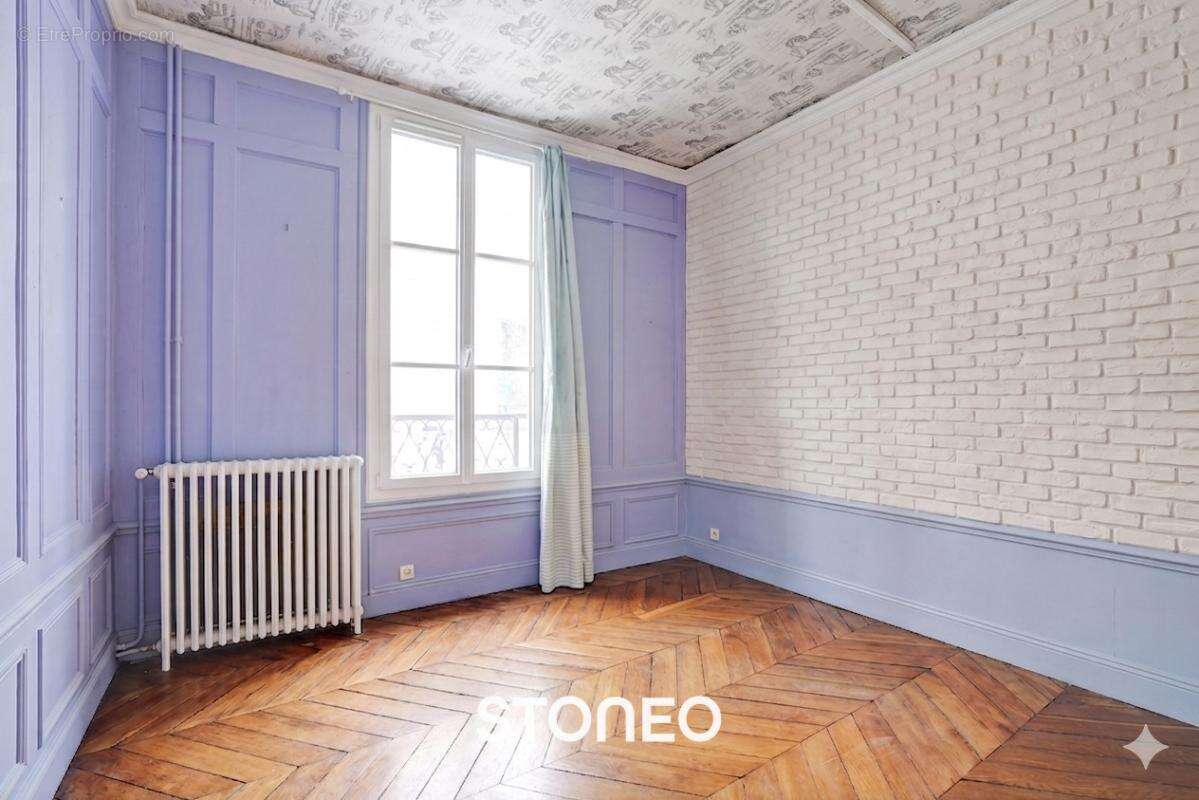 Appartement à PARIS-8E