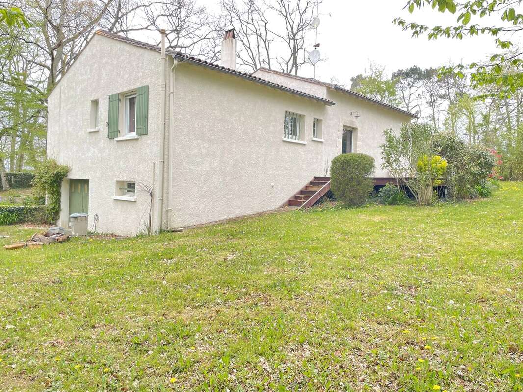 Maison à MONBAZILLAC