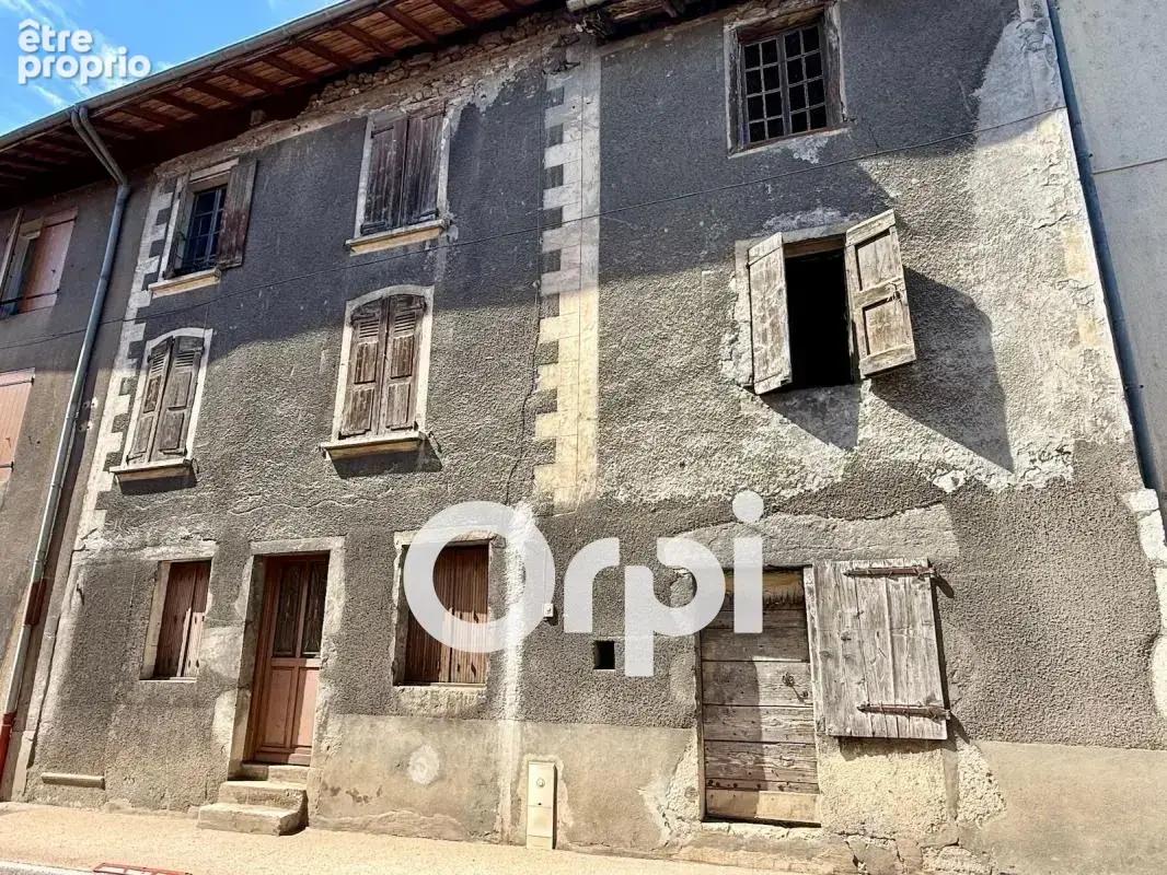 LUMBIN – Maison de ville de 114 m² à rénover - photo 6