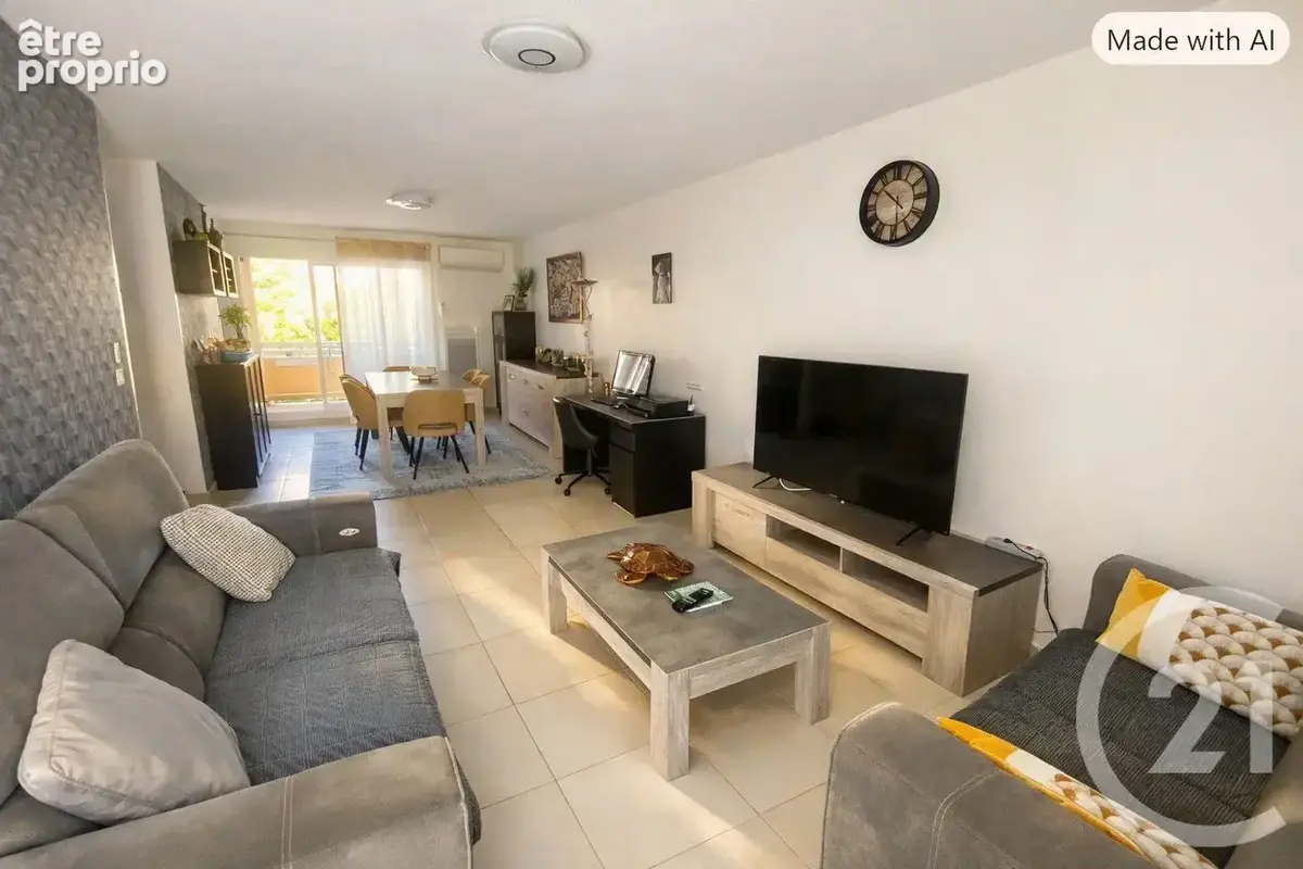 Appartement 5 pièces 97 m² à vendre à Toulon (83200) - photo 3