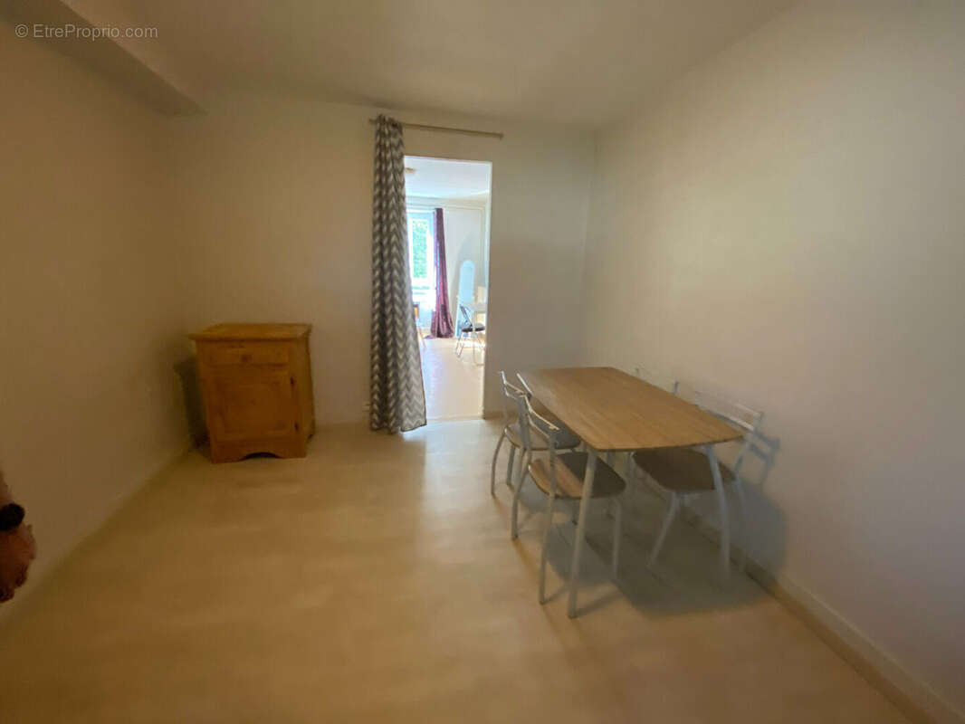 Appartement 380 m² à Pau  - photo 6