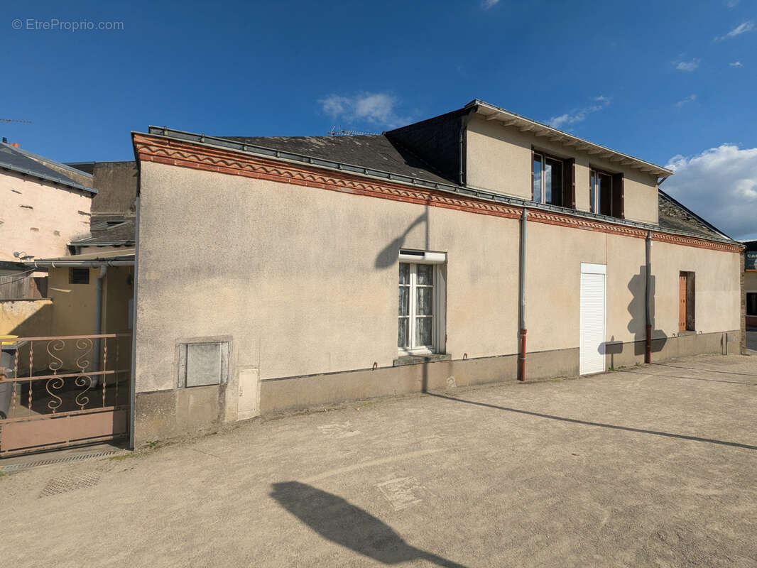 Maison à NORT-SUR-ERDRE