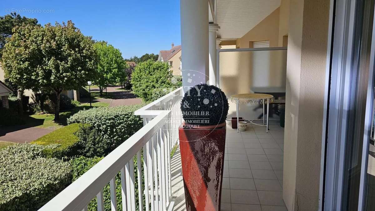 Domaine prive - triplex traversant t3 cabine avec terrasses - photo 5