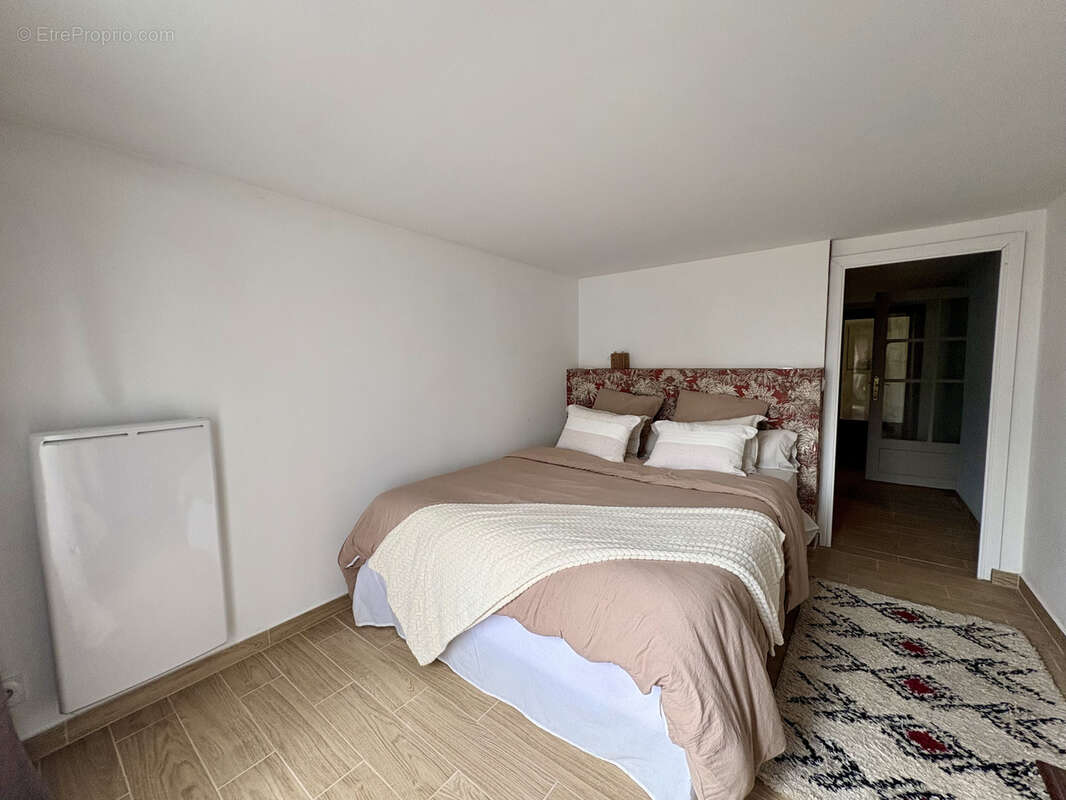 Maison à TERRASSON-LAVILLEDIEU