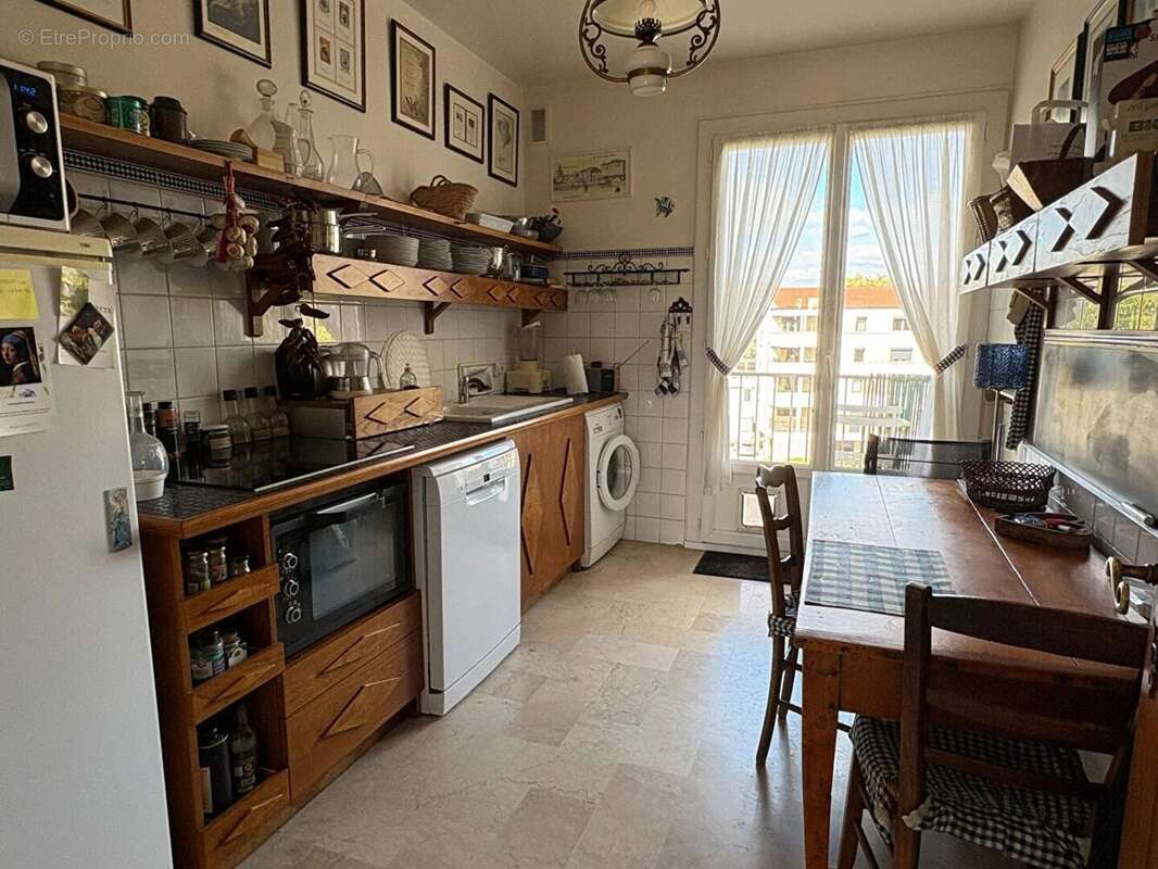 Appartement à ROMANS-SUR-ISERE