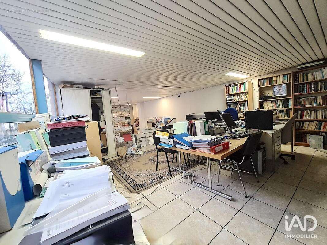 Photo 5 - Commerce à SAINT-DENIS