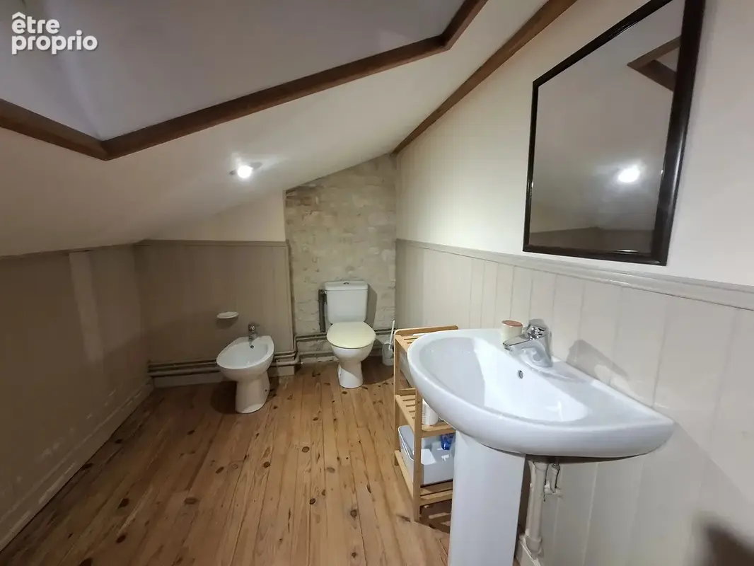 Maison 4 chambres impeccablement entretenue avec vue imprenable sur la campagne - photo 13