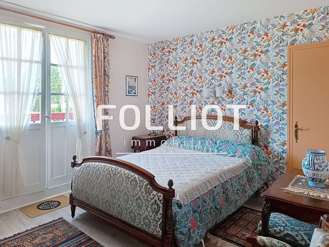 Maison à SAINT-GERMAIN-SUR-AY