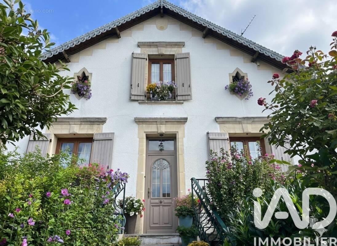 Photo 1 - Maison à MONTATAIRE