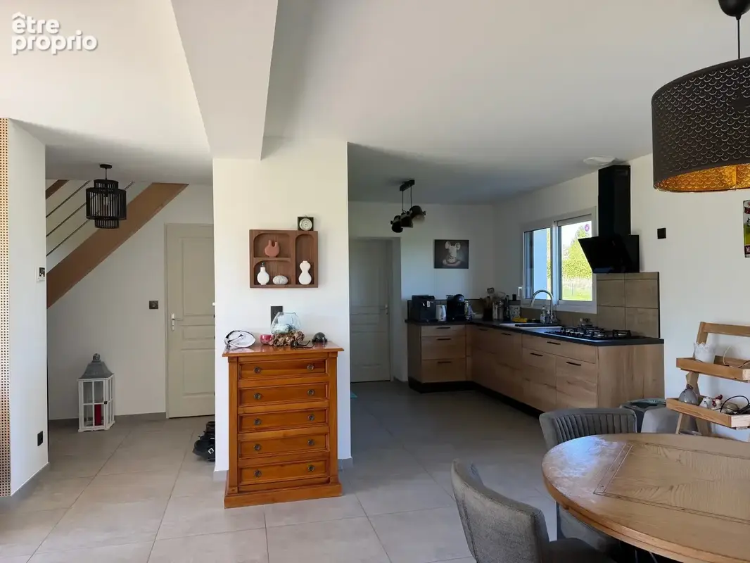 Maison 6 pièces 117 m² à vendre à Bernay (27300) - photo 5