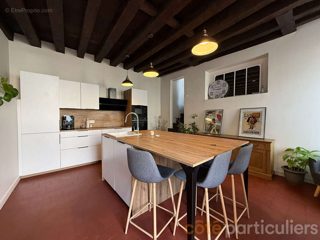 Maison à SAINT-AMAND-MONTROND