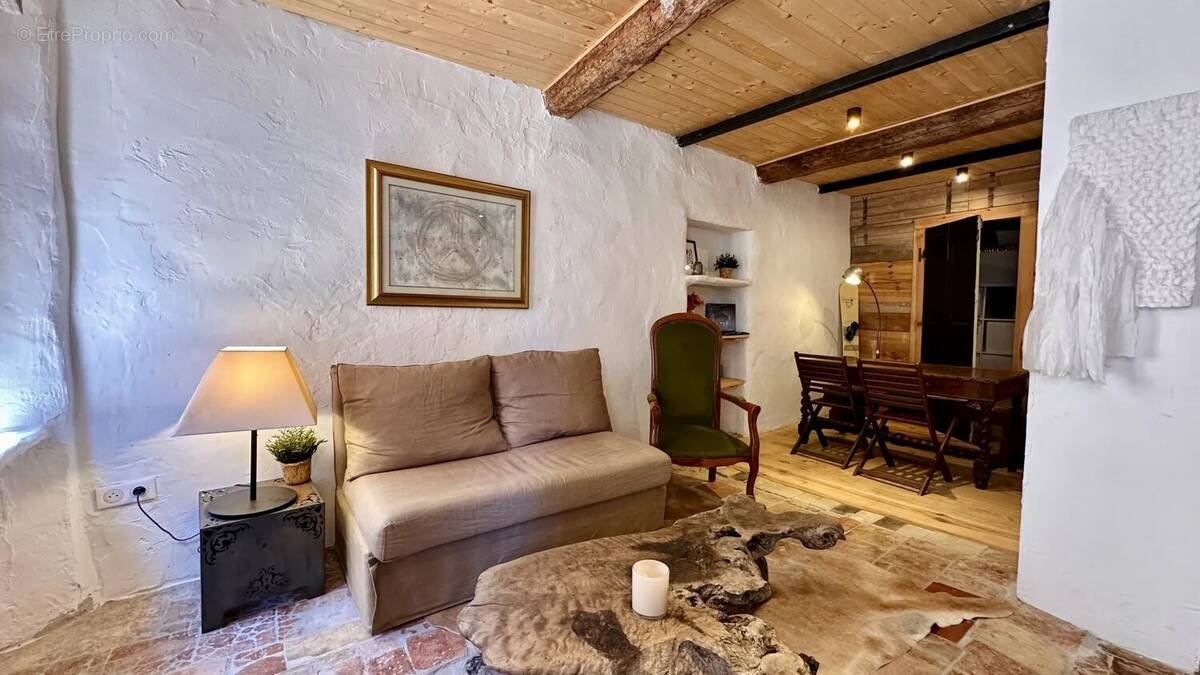 Appartement à CAGNES-SUR-MER