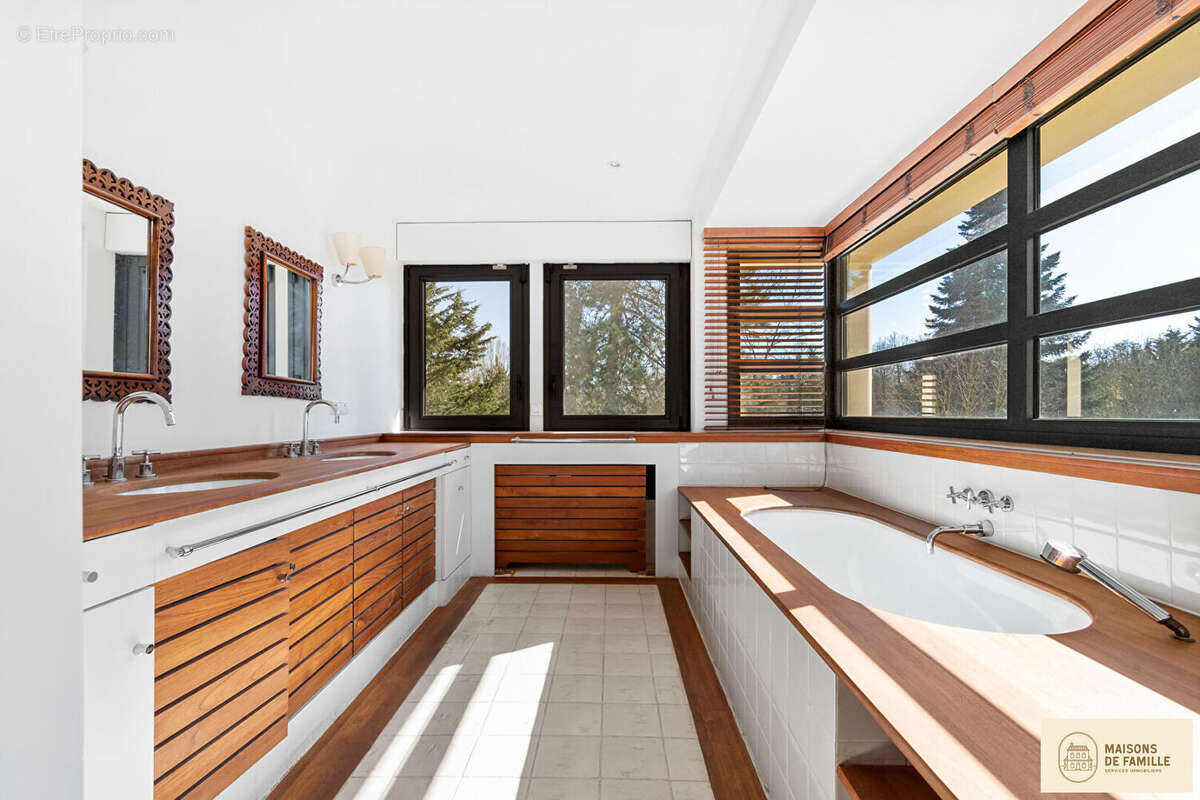 Maison à RUEIL-MALMAISON