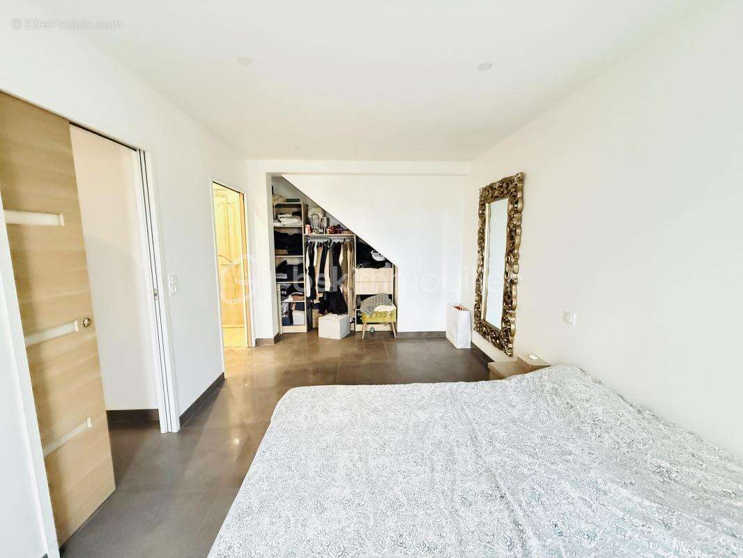 Maison à VEZIN-LE-COQUET