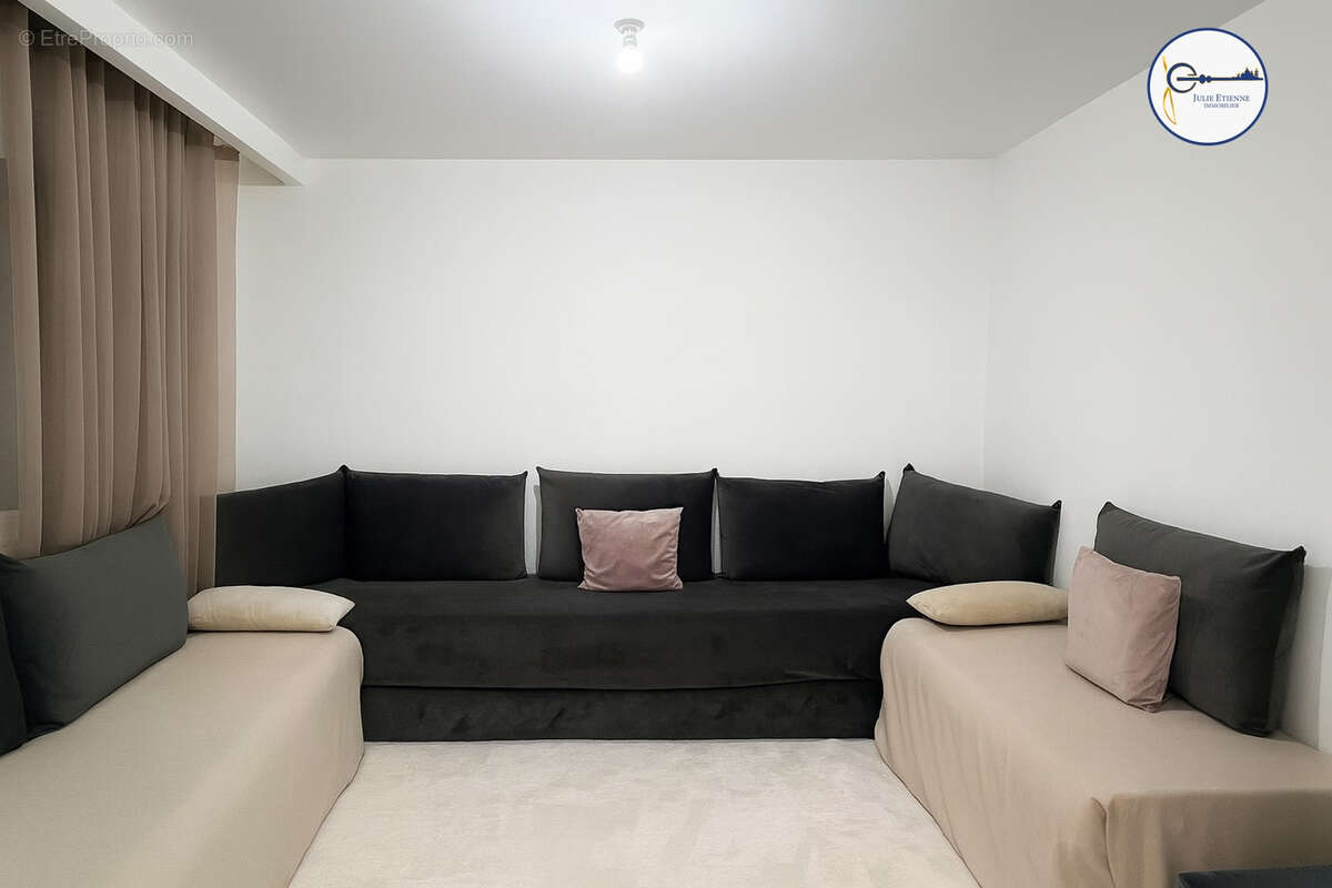 Maison à DOGNEVILLE