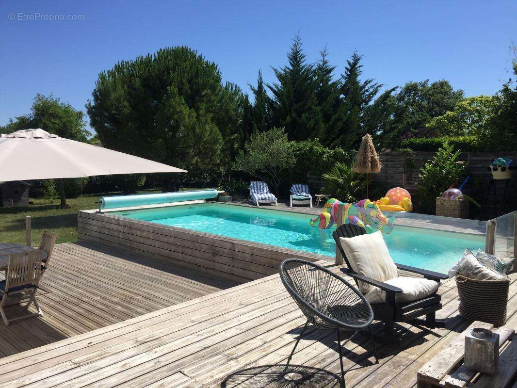 Maison à SAINTE-SOULLE