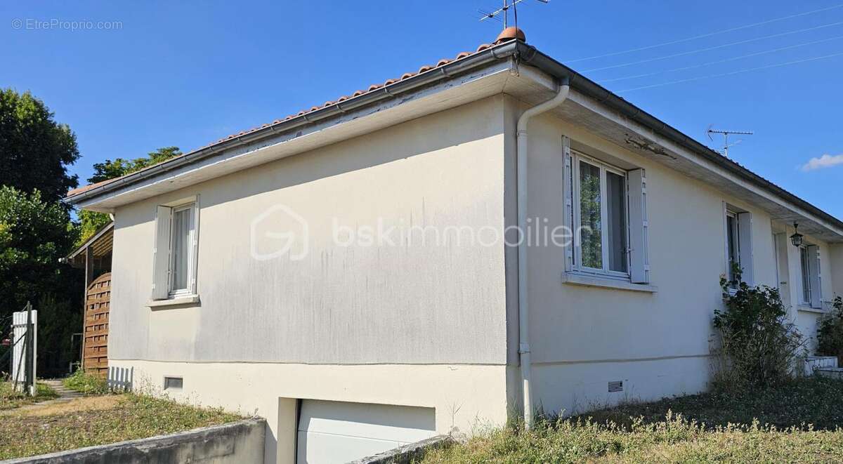 Maison Mitoyenne à Saint-Jean-de-la-Ruelle - photo 2