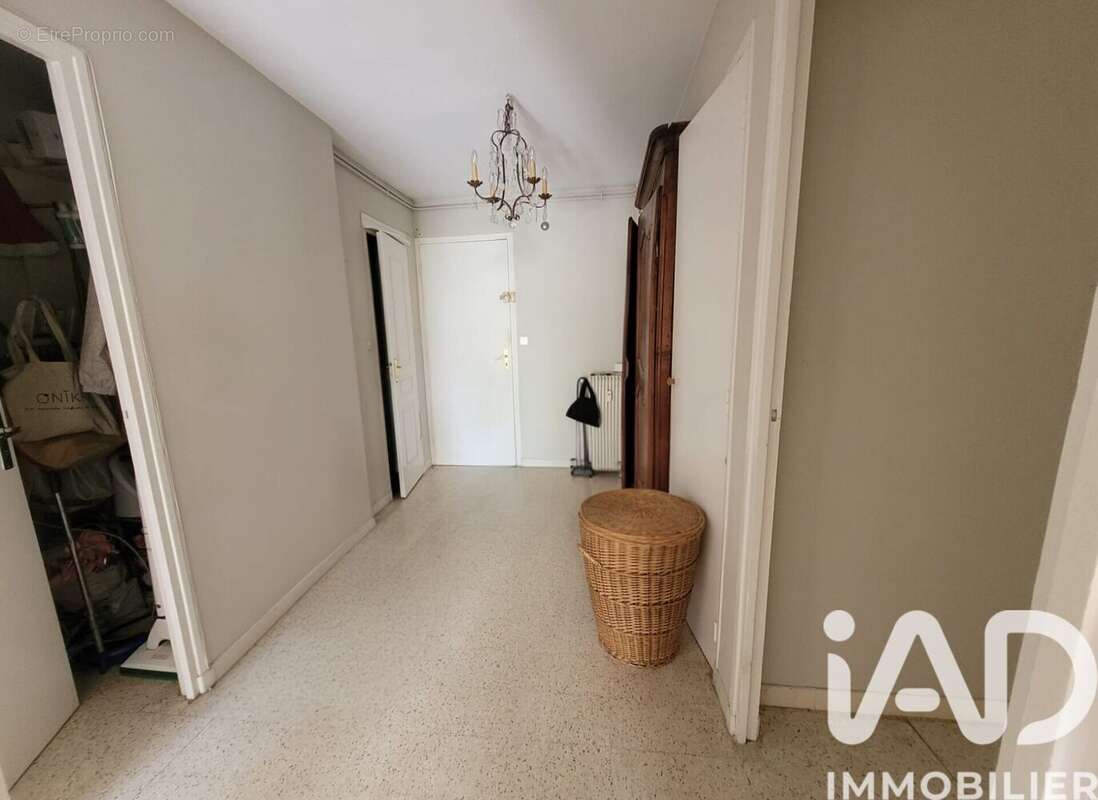 Photo 8 - Appartement à NIMES